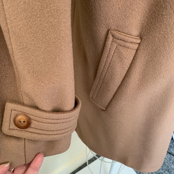 Vintage Coat - Picture 3 of 10